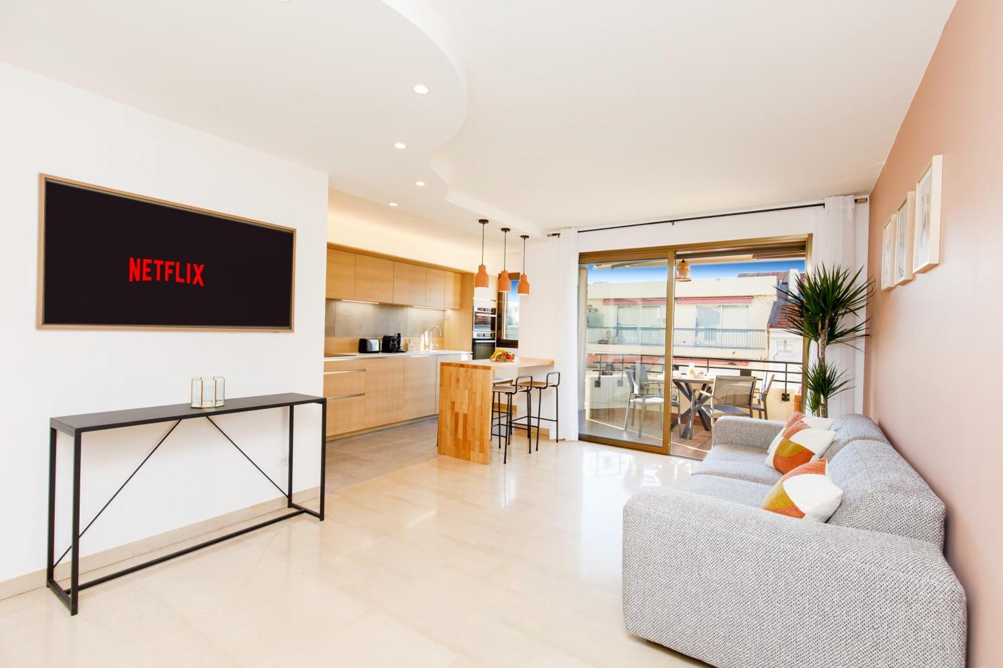 Citybeach Soha- Rue D'antibes - 2 Bdr 2 Bthr 1 Toil - Clim Terrace Parking Elevator Apartment